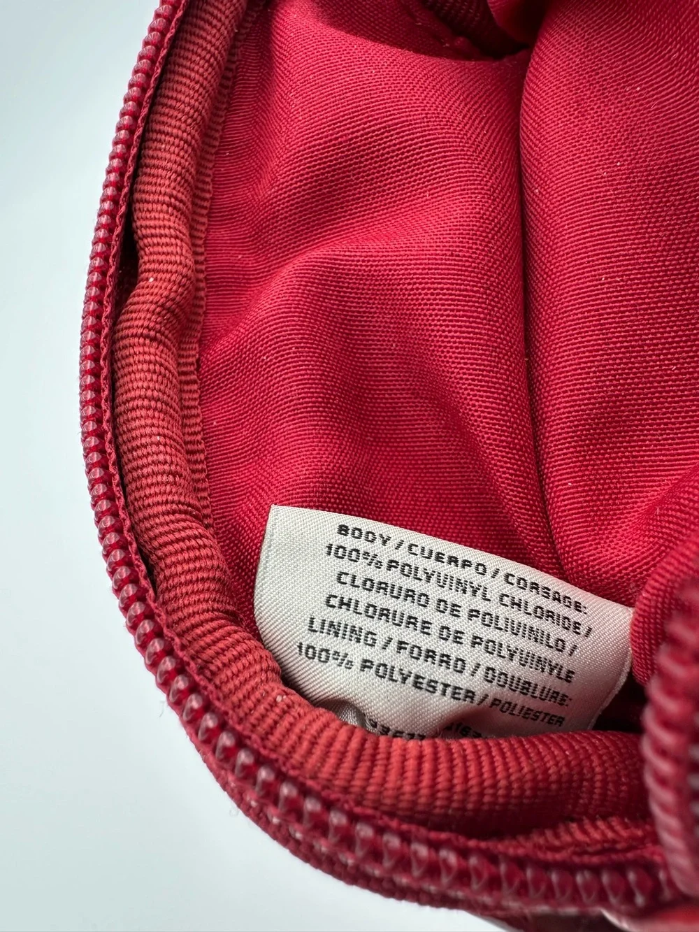 VTG Liz Claiborne Red Kiss Lock